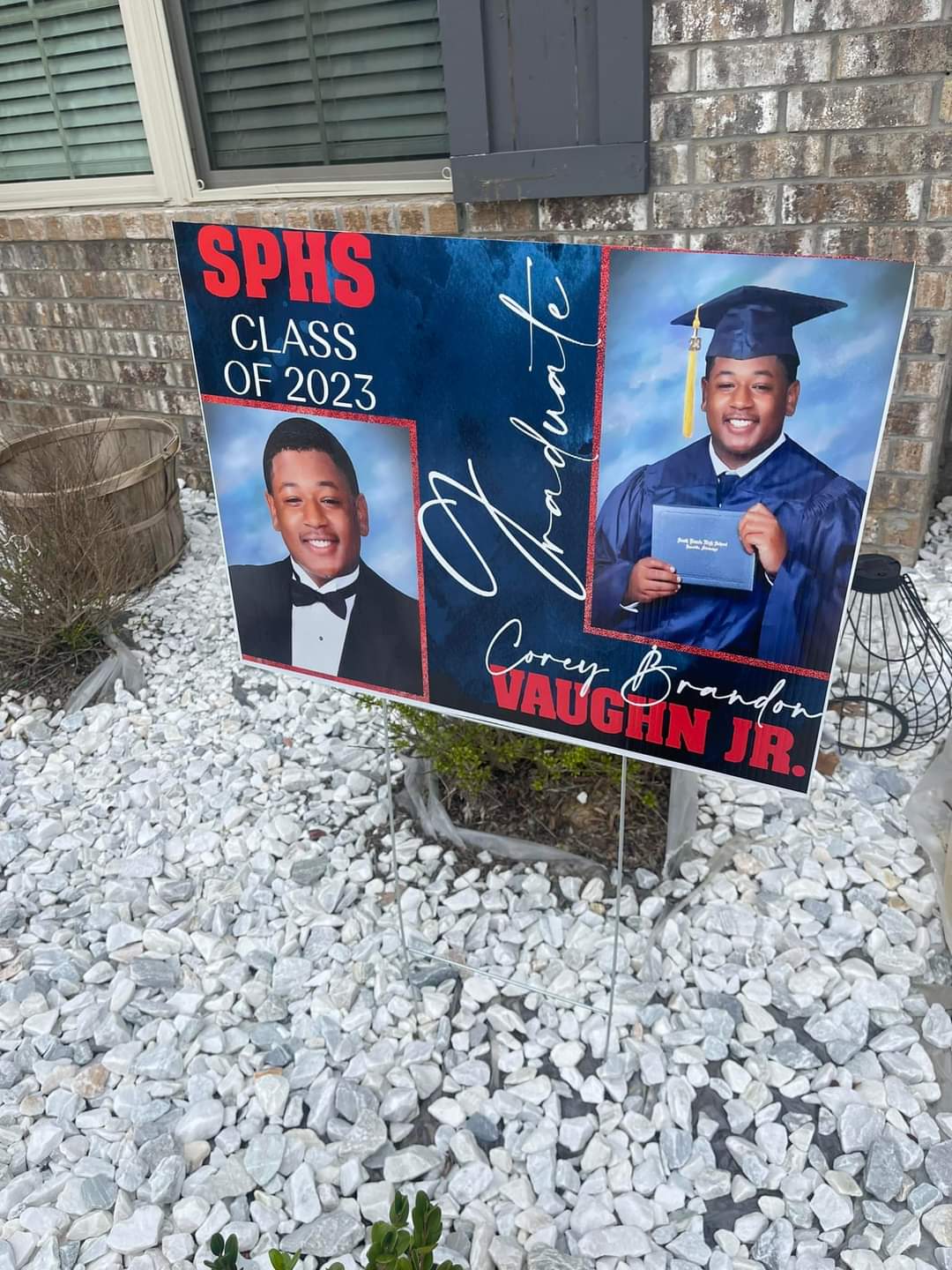Lawn Signs